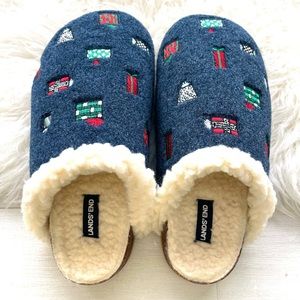 LANDS' END Felt Scuff Slippers Christmas Presents Pattern BLUE Women's Size 9